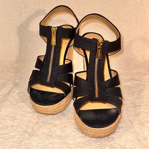 MICHAEL KORS
Berkley Wedge Canvas